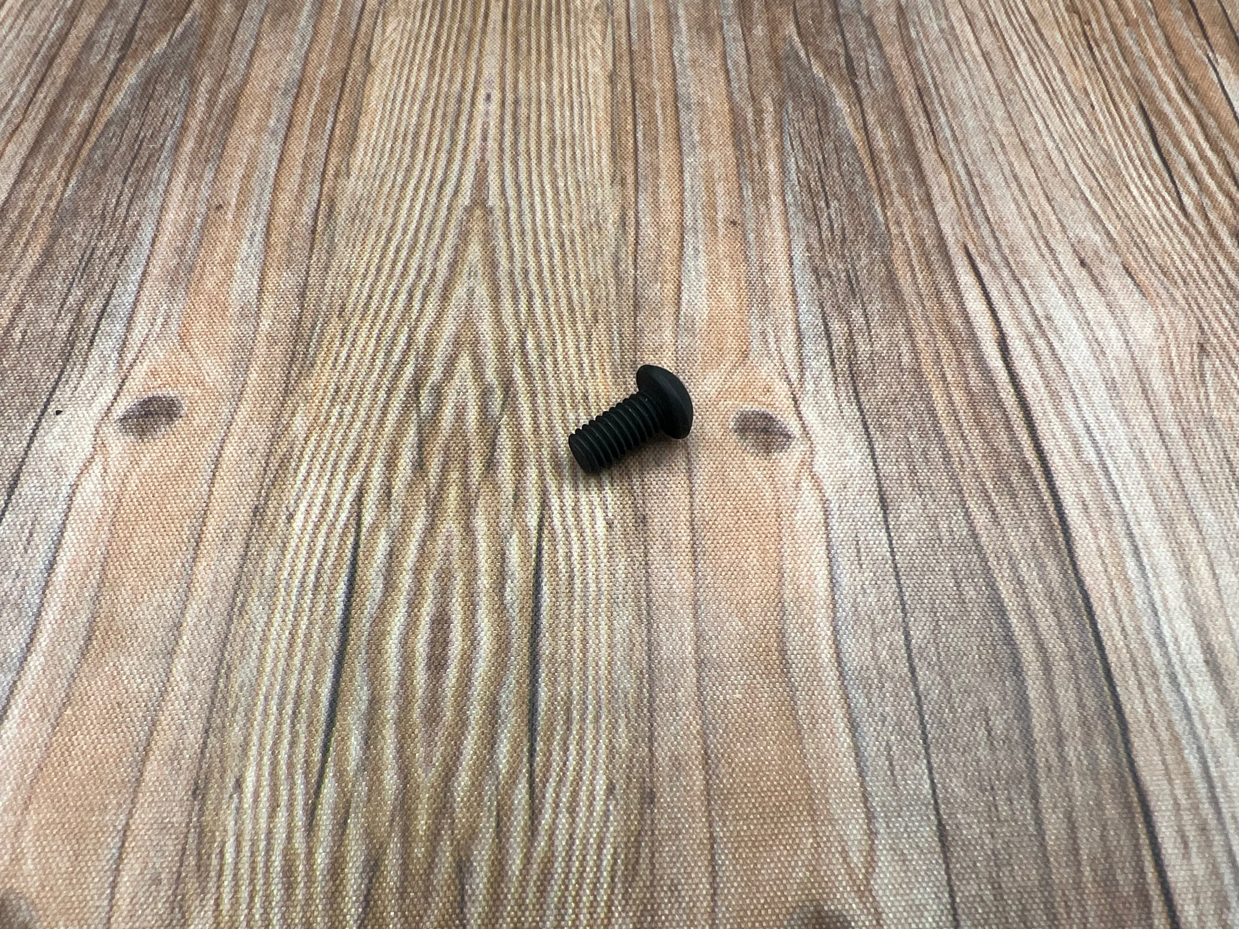 RP Jointer-006_Button Head Screw